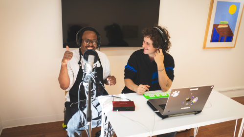 Art & Design alum Hop Peternell working with a student