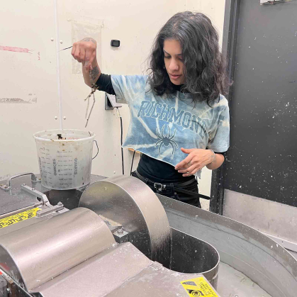 Rutgers graduate student Anukriti Kaushik works in the Mason Gross School of the Arts papermaking studio.