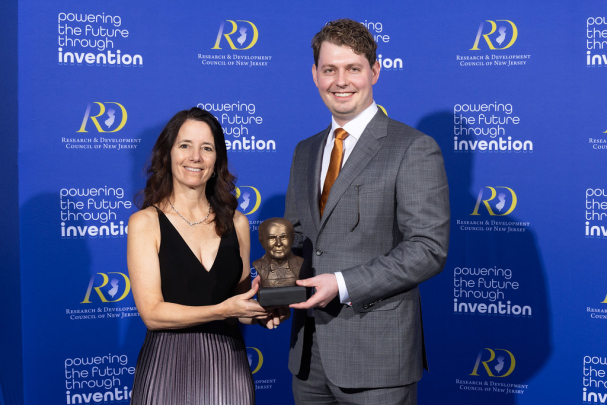 2025 Edison Patent Award winners Eric Wengrowski and Kristin Dana