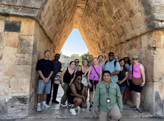 Julia Travis, posing with her group while studying abroad in Mexico.